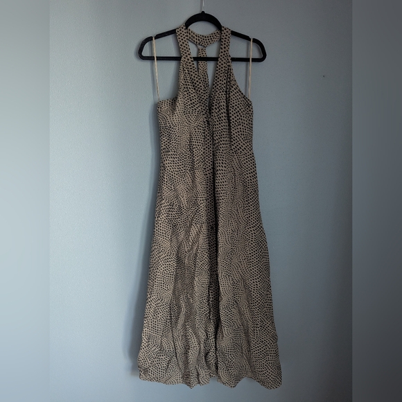 black shift dress linen Threadbare Women's Black Linen Blend Sleeveless V-Neck Crossback Shift Dress main image 1